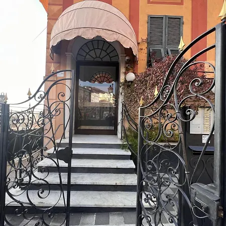 Welcome Riviera - Al Castello-vista Mare -romantico E A 20 Metri Dal Mare-toll Parking At 15 Euro Per Day To Be Booked In Advance -subject To Availability Ραπάλο