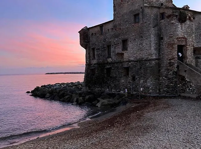 Welcome Riviera - Al Castello-vista Mare -romantico E A 20 Metri Dal Mare-toll Parking At 15 Euro Per Day To Be Booked In Advance -subject To Availability Apartamento Rapallo