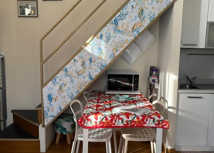 Welcome Riviera - Al Castello-vista Mare -romantico E A 20 Metri Dal Mare-toll Parking At 15 Euro Per Day To Be Booked In Advance -subject To Availability Rapallo