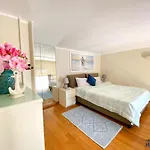 Apartment Al Castello: Romantic Seaside Retreat With Castle Views Rapallo