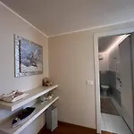 Apartment Al Castello: Romantic Seaside Retreat With Castle Views *