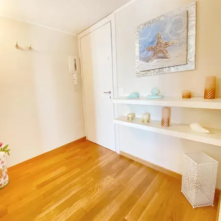 Daire Welcome Riviera - Al Castello-vista Mare -romantico E A 20 Metri Dal Mare-toll Parking At 15 Euro Per Day To Be Booked In Advance -subject To Availability Rapallo