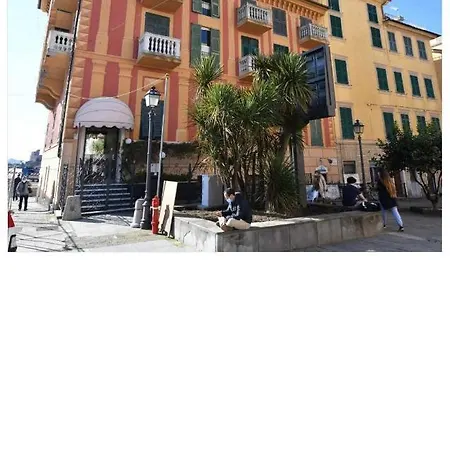 Daire Welcome Riviera - Al Castello-vista Mare -romantico E A 20 Metri Dal Mare-toll Parking At 15 Euro Per Day To Be Booked In Advance -subject To Availability Rapallo
