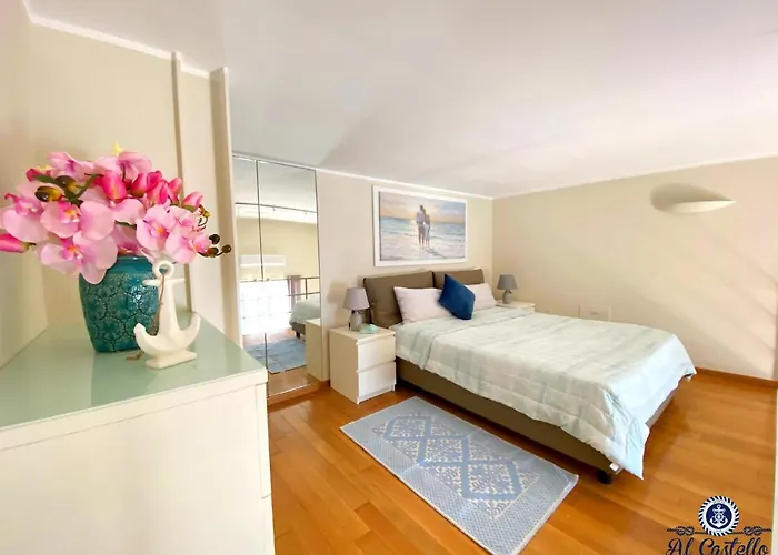 Apartment Al Castello: Romantic Seaside Retreat With Castle Views Rapallo