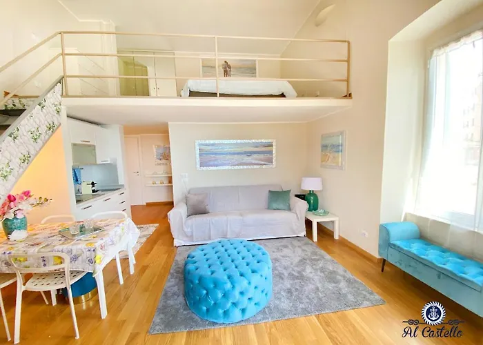 Al Castello: Romantic Seaside Retreat With Castle Views Apartment