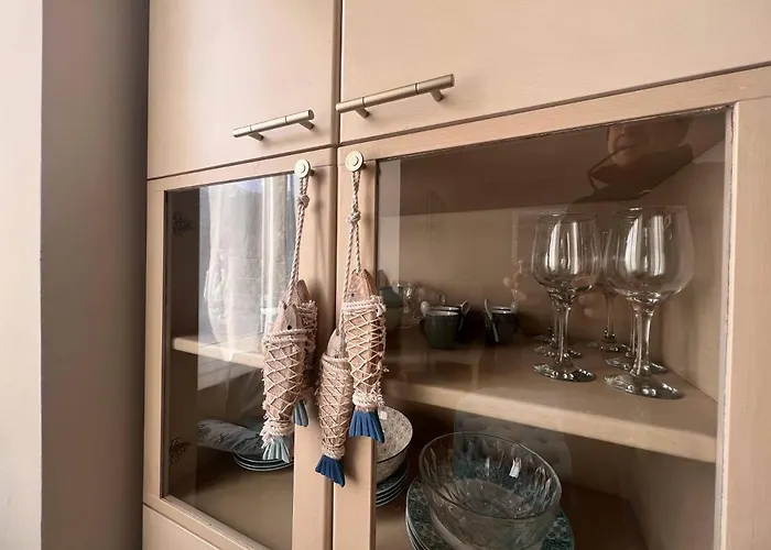 Apartment Al Castello: Romantic Seaside Retreat With Castle Views *